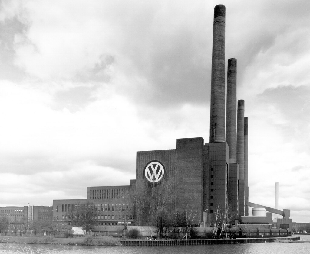 Pět let bez navýšení platu. Volkswagen chce zmrazit mzdy, co Škoda?
