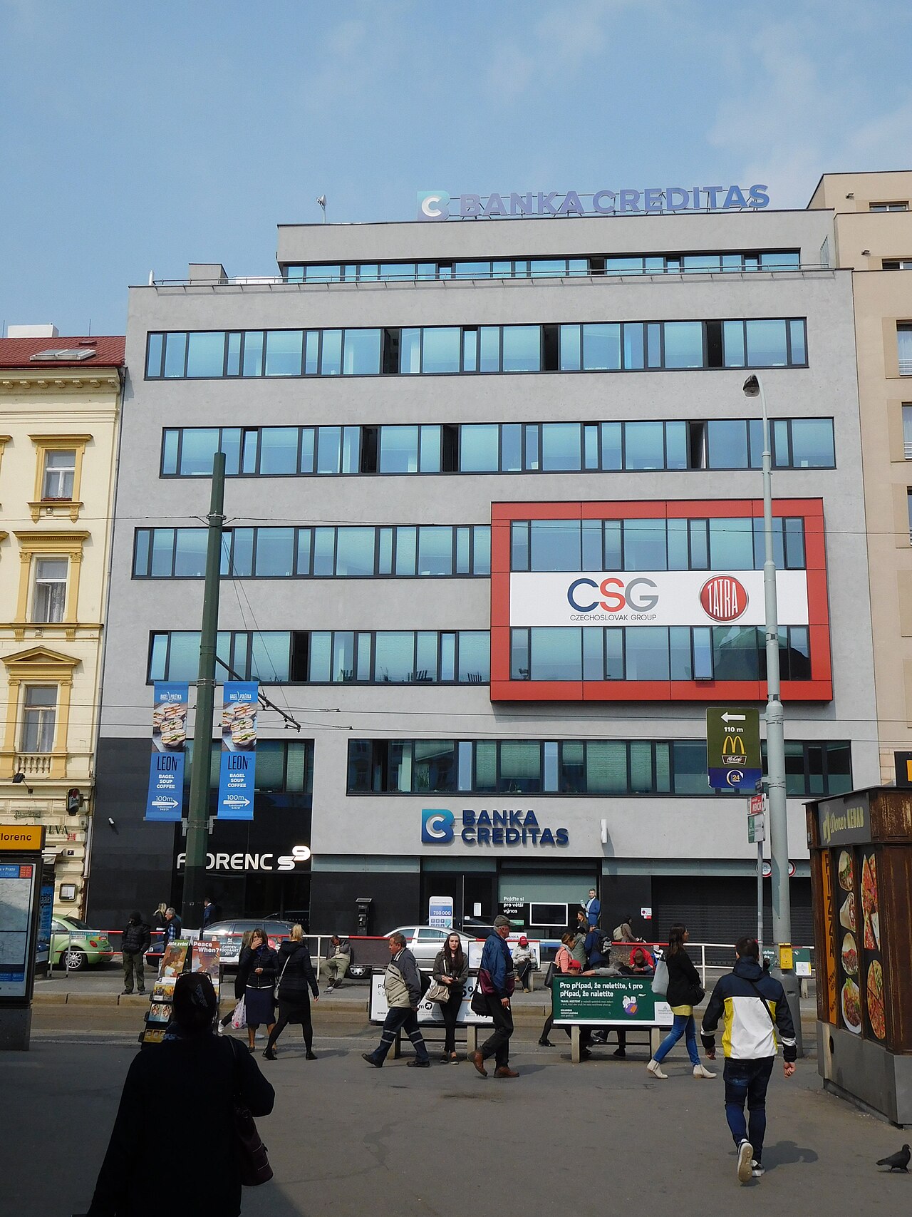 Termínované vklady znovu rostou, jedna banka se dostala až na 4,3 %. Vyplatí se?